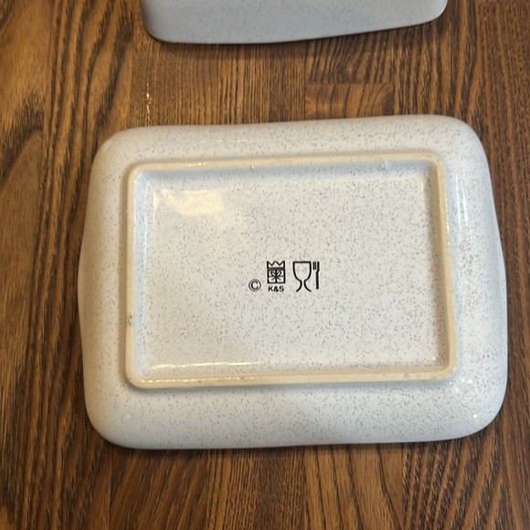 Vintage butter dish with farm chicken and rooster and babies - Picture 3 of 6